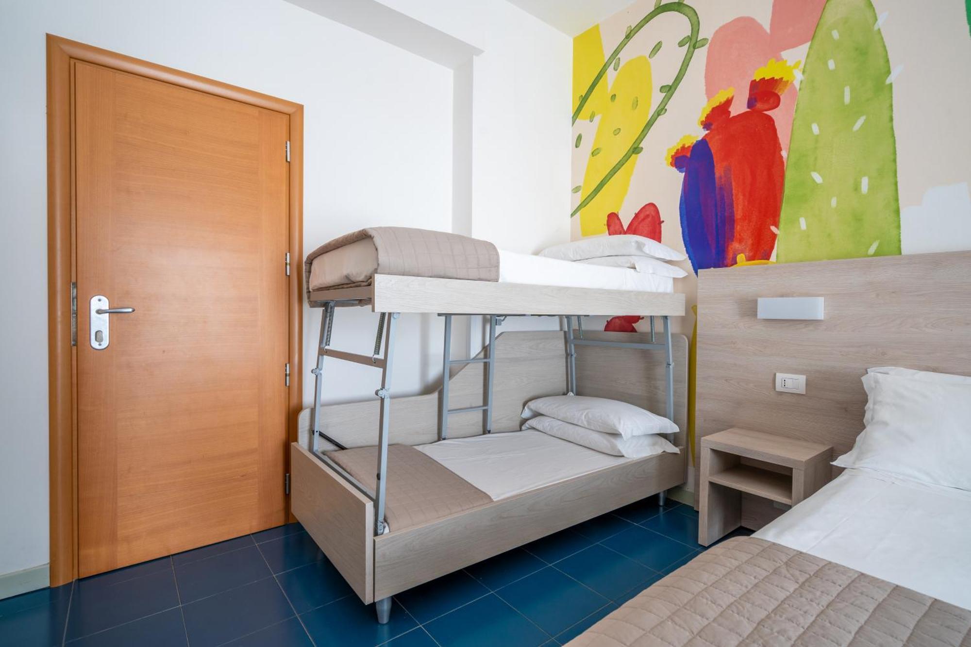 Lotus Hotel All Inclusive & Spiaggia Rimini Exterior foto